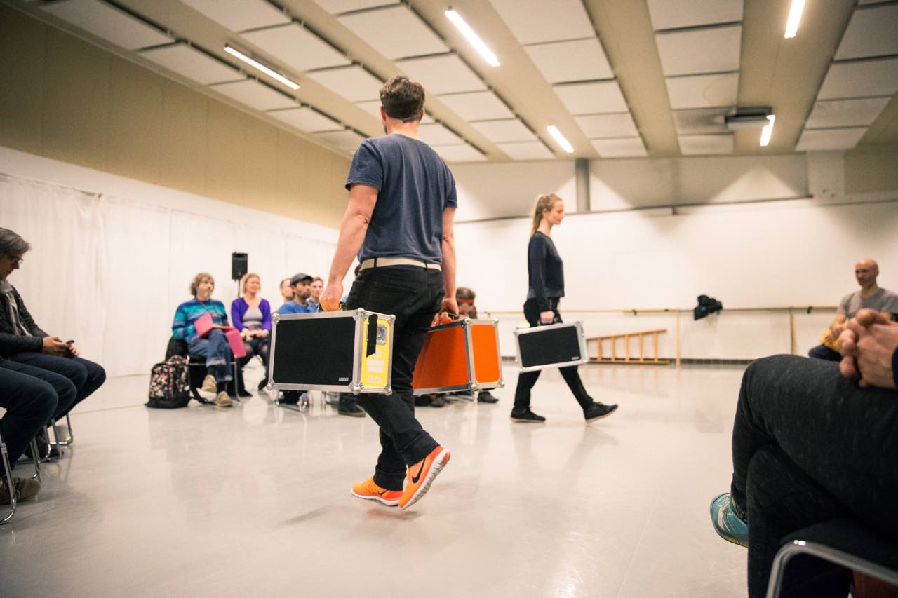 Performance of Niels Bjerg’s Blind